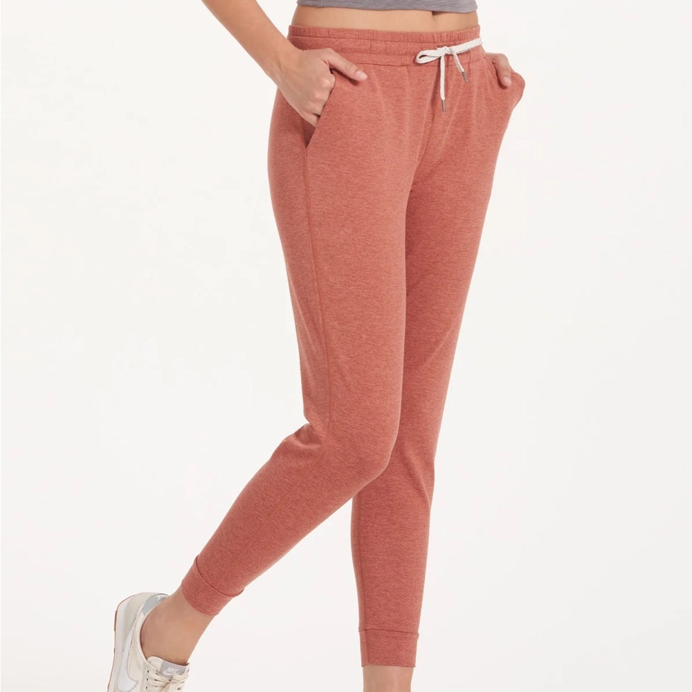 Like New VUORI Performance Jogger - Long
Women's DreamKnit™ Joggers